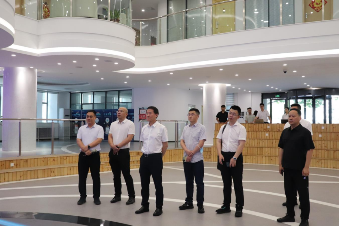 省尊龙凯时集团：“四个导向” 推动调查研究提质增效